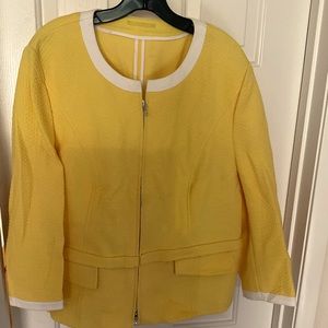 Basler yellow blazer size 16    Like new condition.